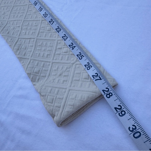 Sherpa Adventure Gear Women's Nyano Top Small in Ivory - Picture 9 of 11